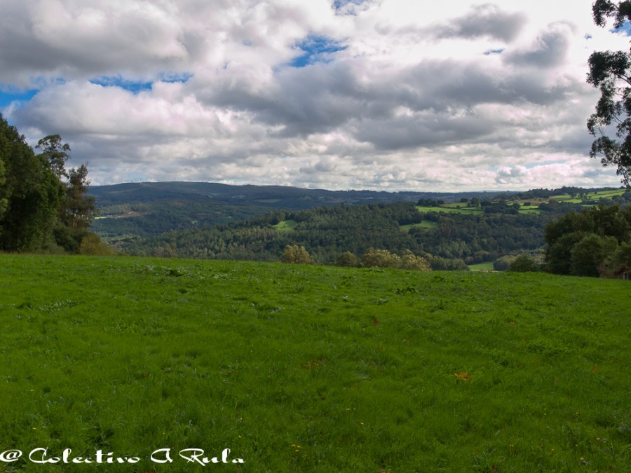 Entorno onde se ubica o petróglifo