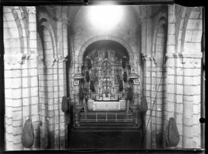Capela maior. Arquivo fotográfico Ruíz Vernacci. Instituto del Patrimonio Cultural de España (IPCE).