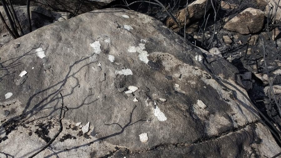 Efectos do lume sobre o granito