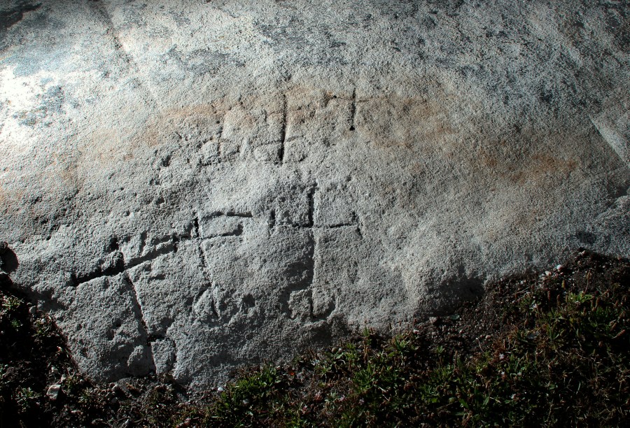 petrglifo-brxula9_punta-herminia-nome-antigo_30138441614_o